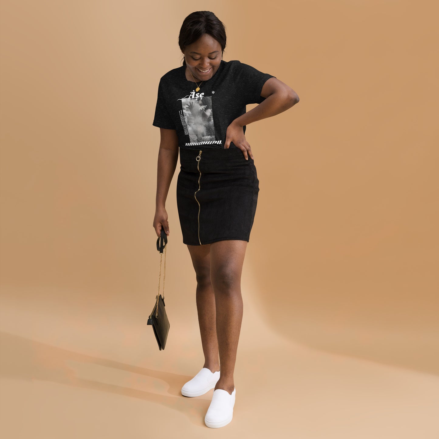 Àṣẹ Tee